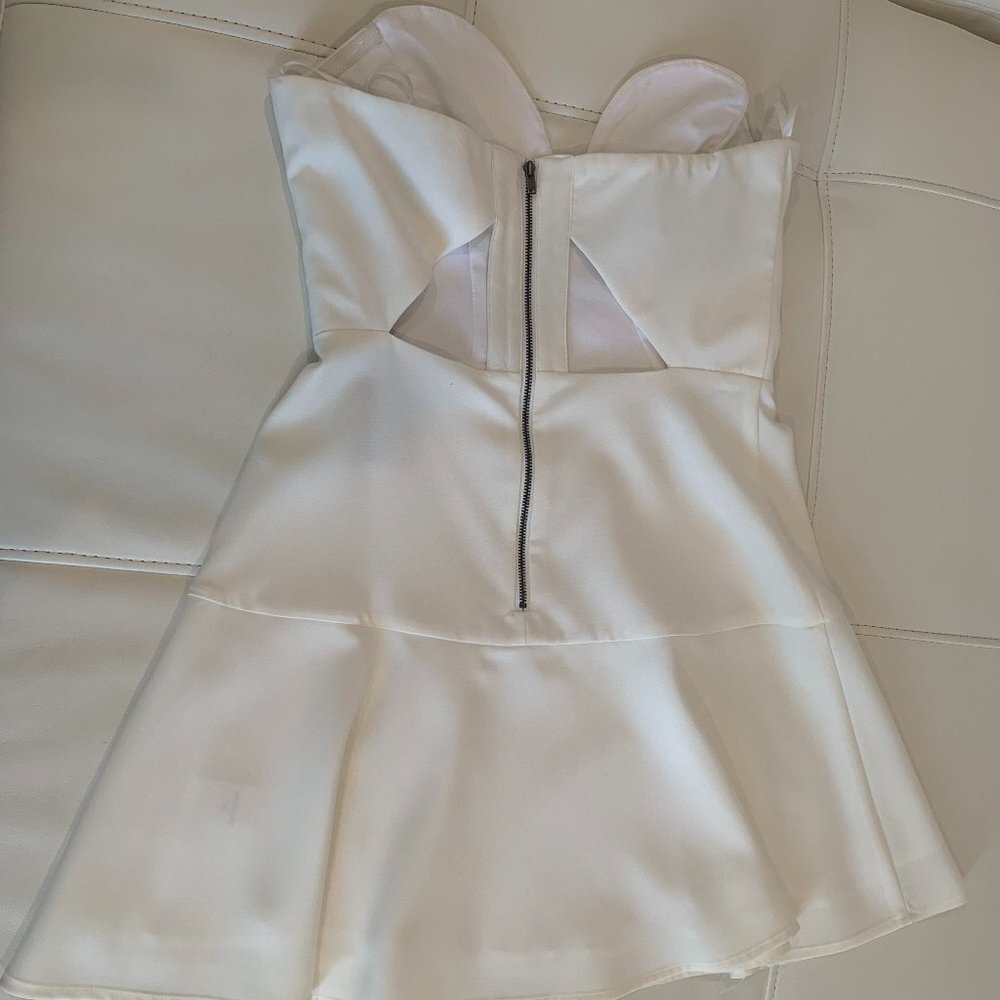Brand New w tags NBD x Naven Twins Just Wait Ivory Dress - Picture 5 of 8